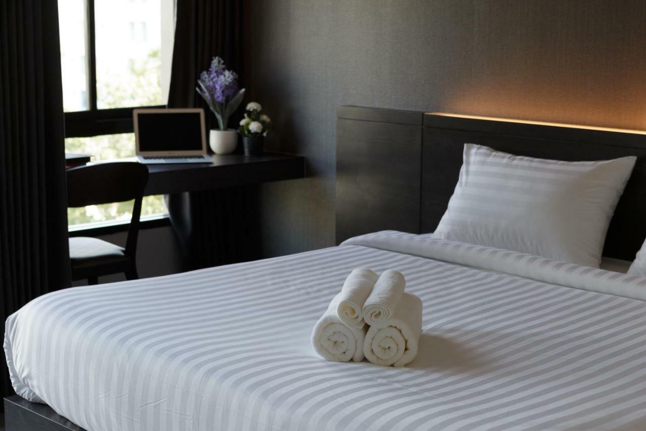 @S115 Residence Samut Prakan Exterior foto
